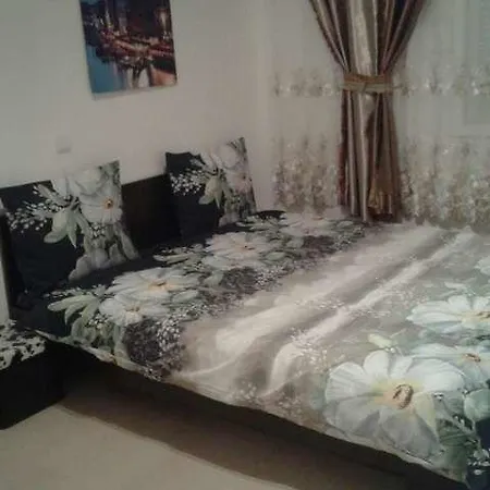 Avgusta Trayana Apartment *